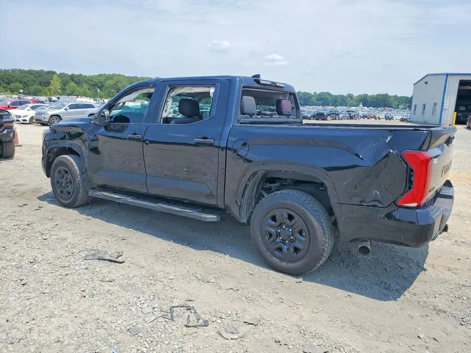 2023 TOYOTA TUNDRA SR  
