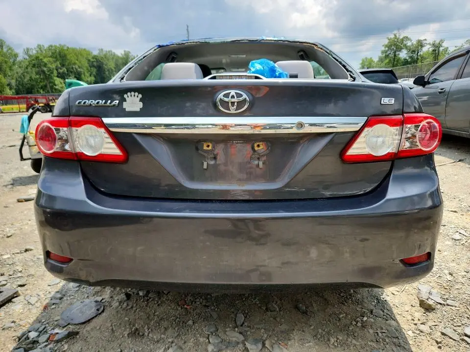 2011 TOYOTA COROLLA LE  