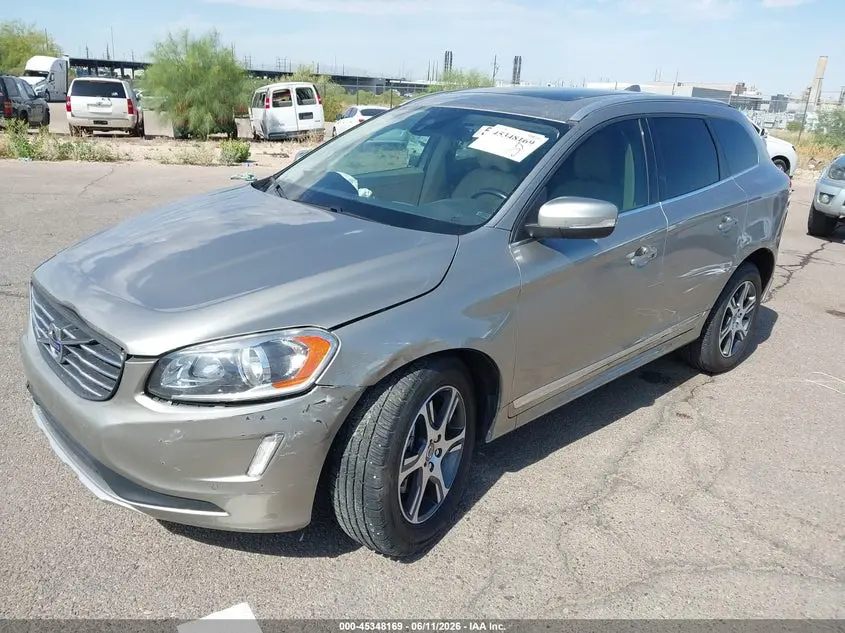 2015 VOLVO XC60 T6