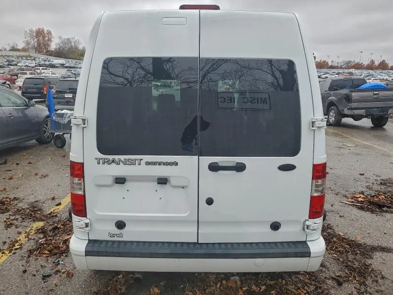 2010 FORD TRANSIT CONNECT XLT  