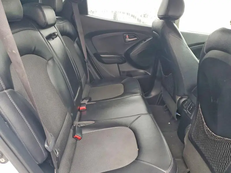 2014 HYUNDAI TUCSON SE  