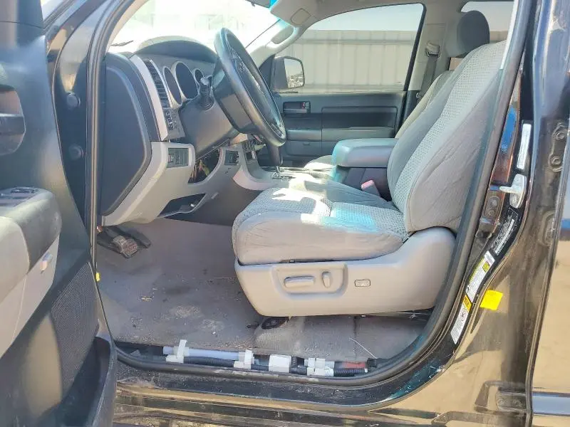 2011 TOYOTA TUNDRA DOUBLE CAB SR5  