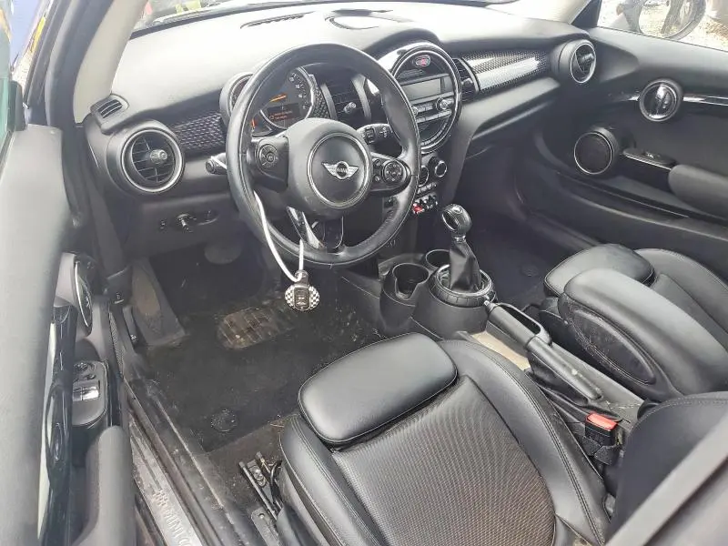 2015 MINI COOPER S  