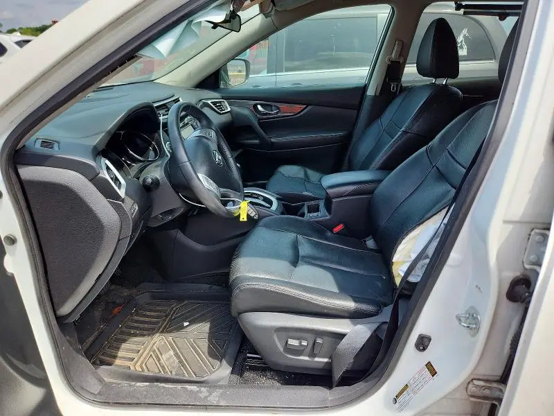 2016 NISSAN ROGUE SL  