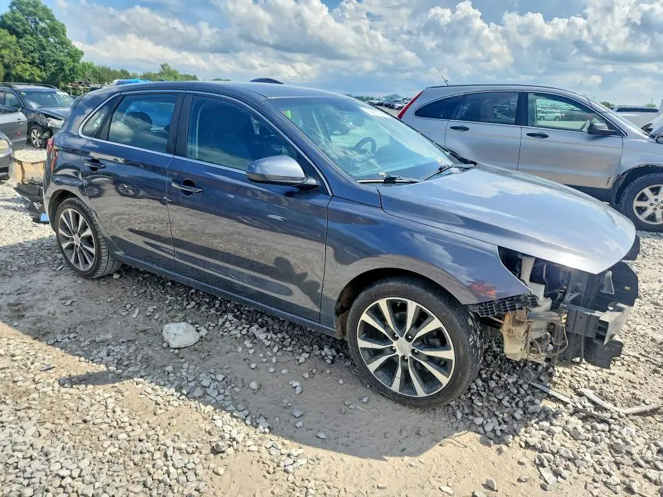 2018 HYUNDAI ELANTRA GT BASE  