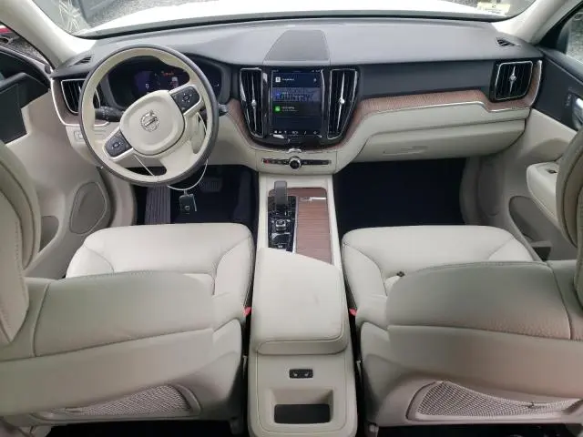 2022 VOLVO XC60 T8 RECHARGE INSCRIPTION EXPRESS  