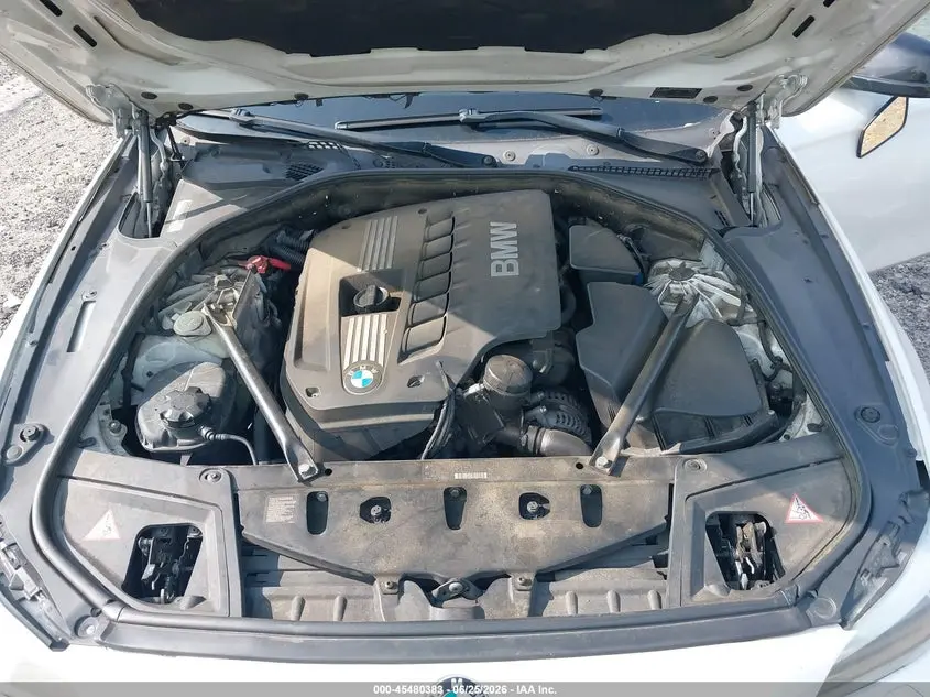 2011 BMW 528I  