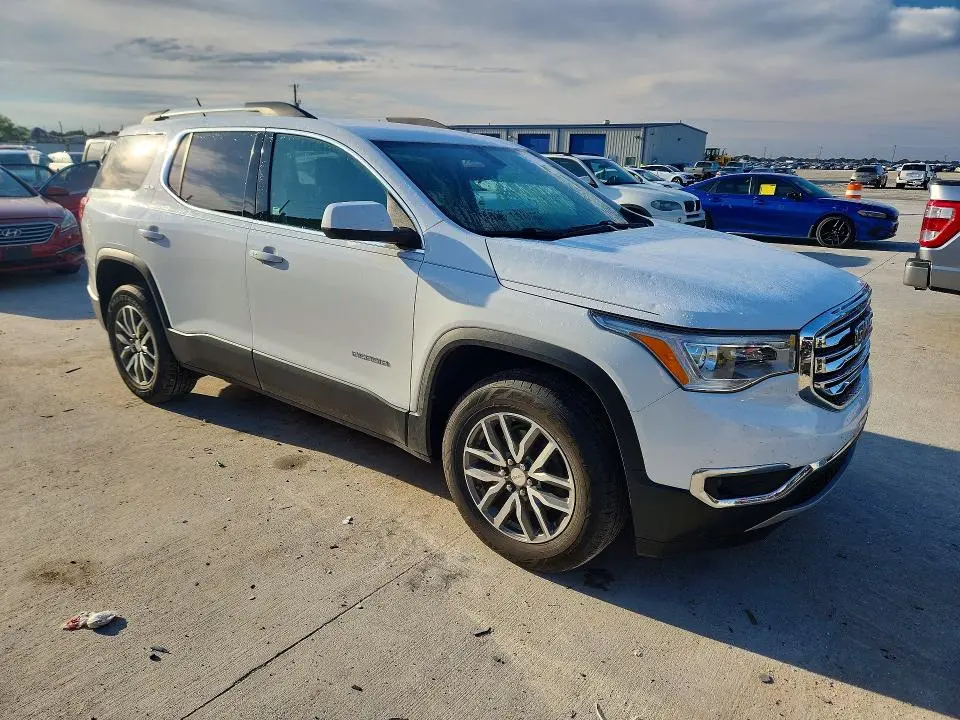 2018 GMC ACADIA SLE  