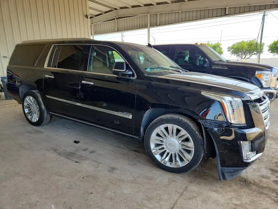 2016 CADILLAC ESCALADE   