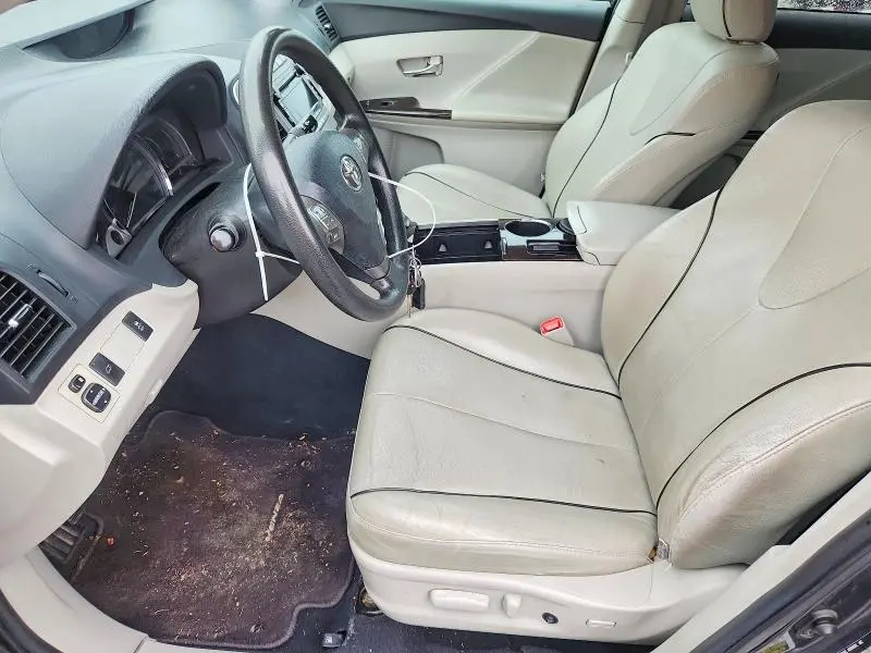 2011 TOYOTA VENZA AWD V6  