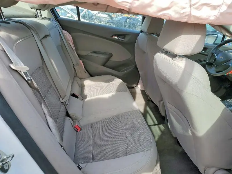 2018 CHEVROLET CRUZE LT  