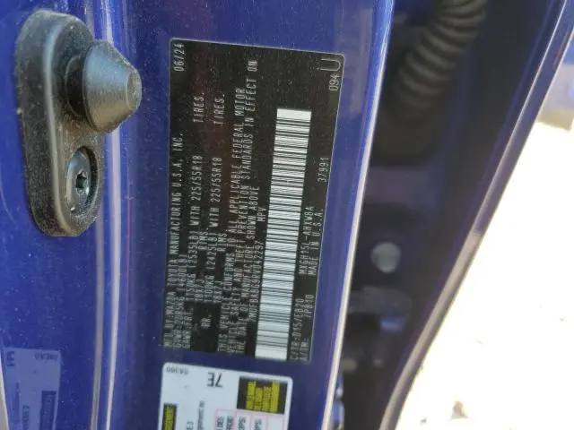 2024 TOYOTA COROLLA CROSS SE  