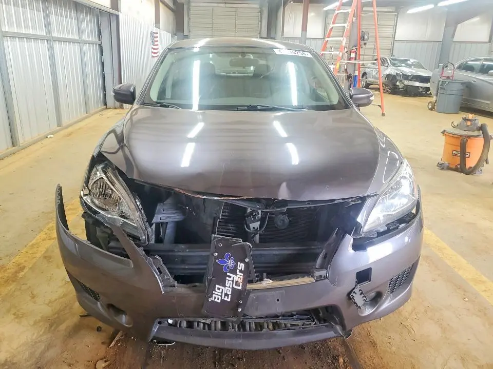 2015 NISSAN SENTRA SR  