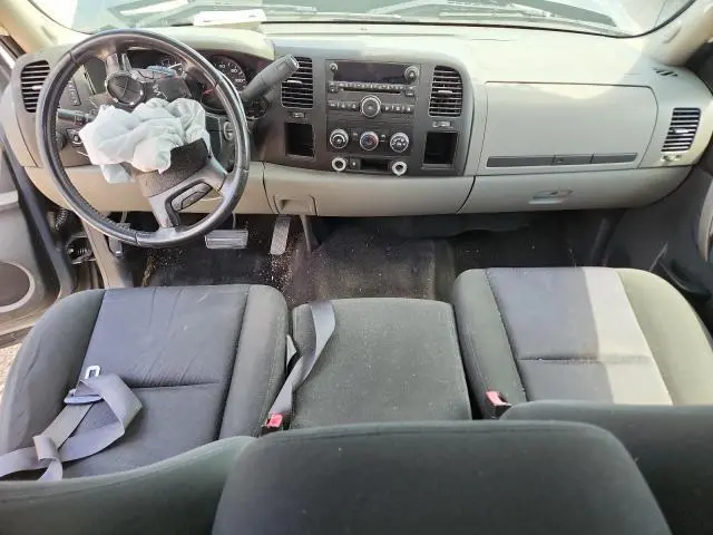 2011 CHEVROLET SILVERADO C1500 LS  
