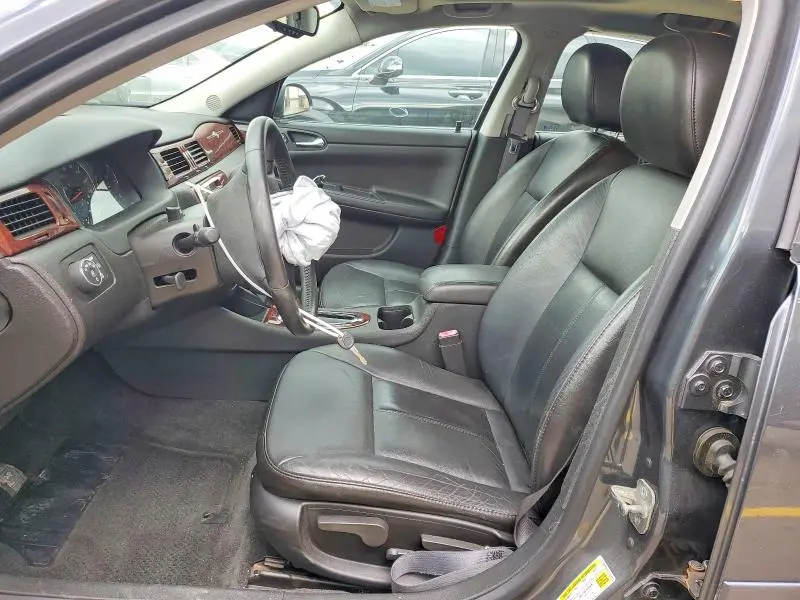 2010 CHEVROLET IMPALA LT  