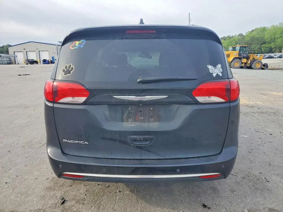 2017 CHRYSLER PACIFICA TOURING L PLUS  