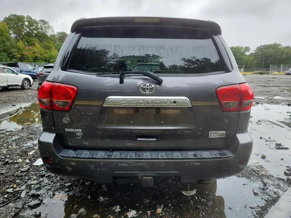 2016 TOYOTA SEQUOIA LIMITED  