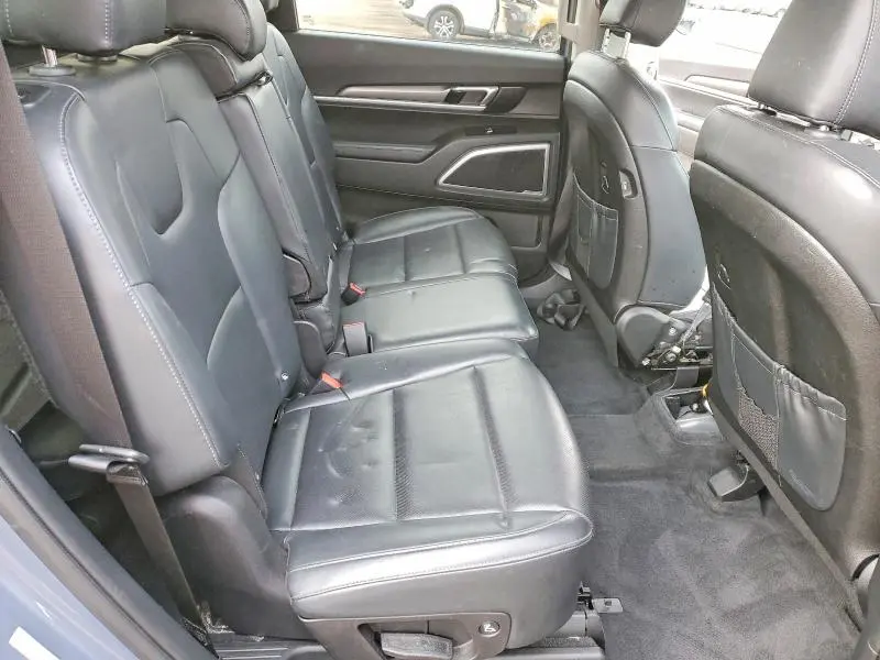 2020 KIA TELLURIDE LX  