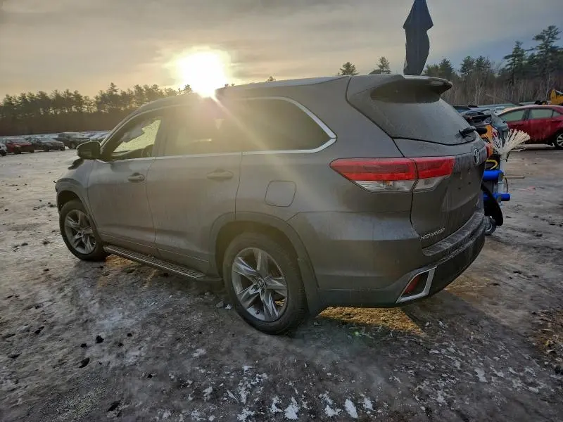 2017 TOYOTA HIGHLANDER LIMITED  