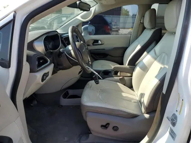 2017 CHRYSLER PACIFICA TOURING L  