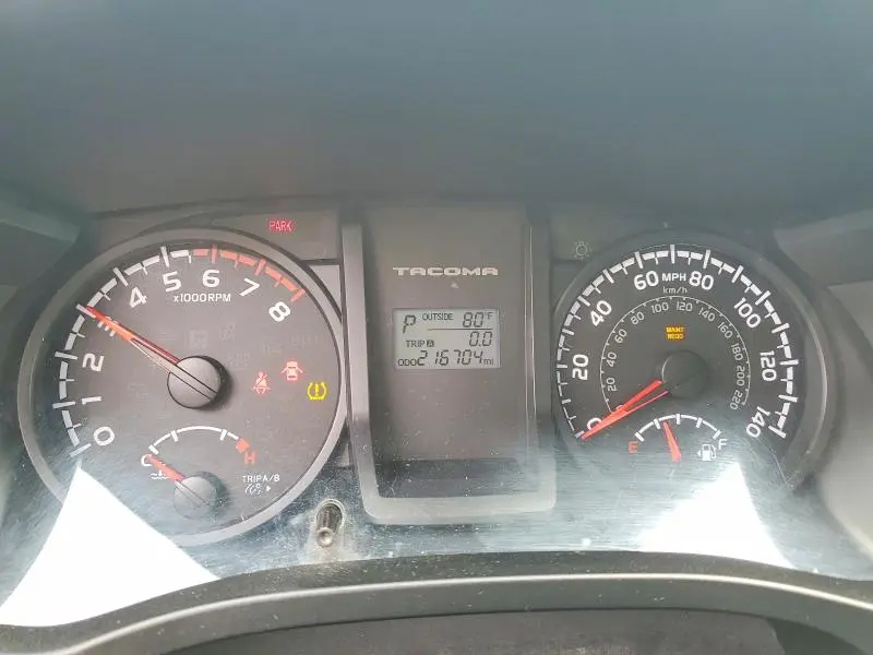 2016 TOYOTA TACOMA SR  