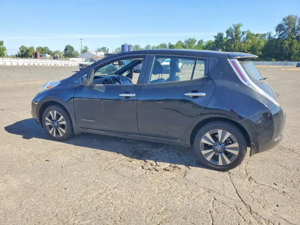 2013 NISSAN LEAF S  