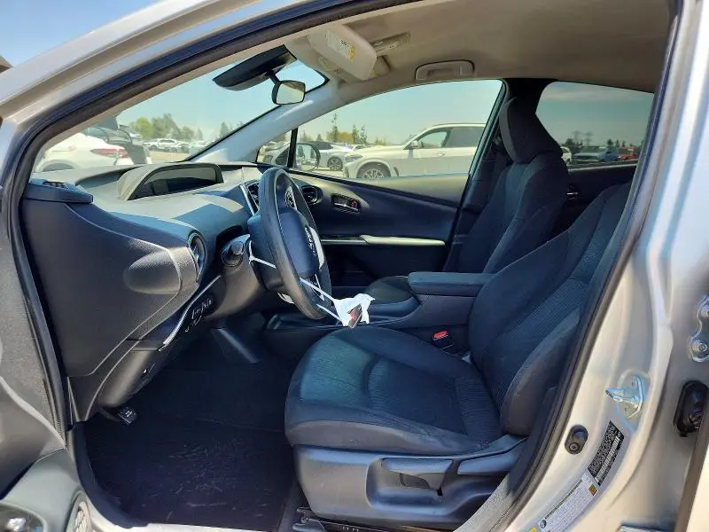 2018 TOYOTA PRIUS TWO  