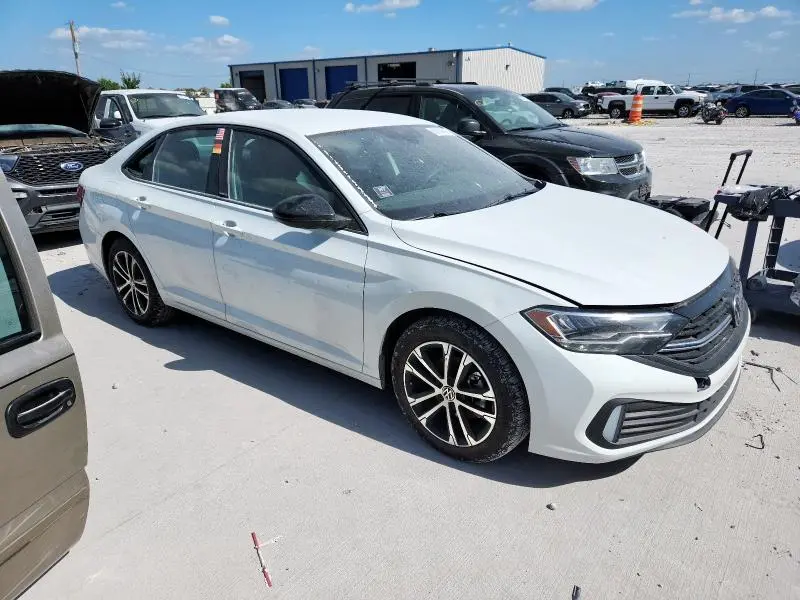 2024 VOLKSWAGEN JETTA SPORT  