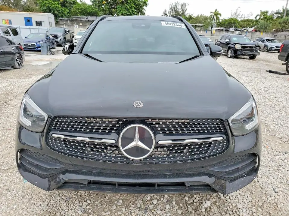 2022 MERCEDES-BENZ GLC 300  