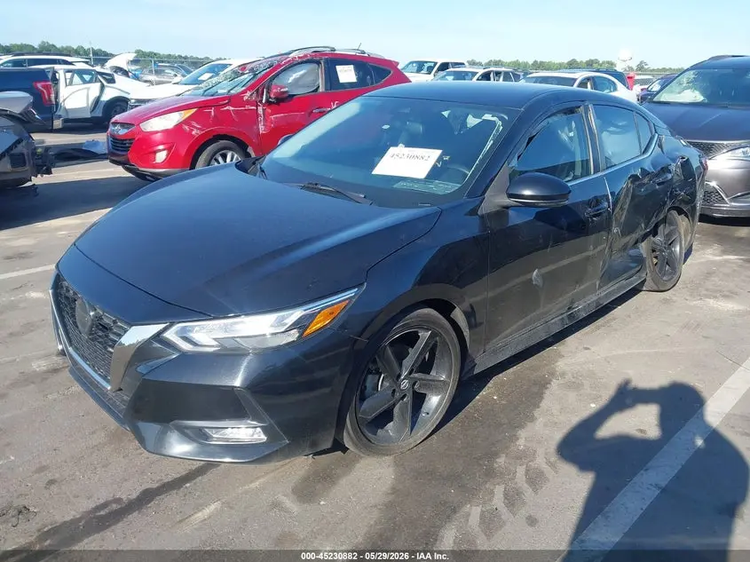2021 NISSAN SENTRA SR XTRONIC CVT