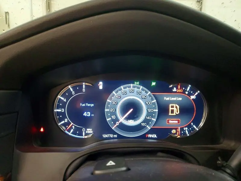 2019 CADILLAC ESCALADE ESV LUXURY  