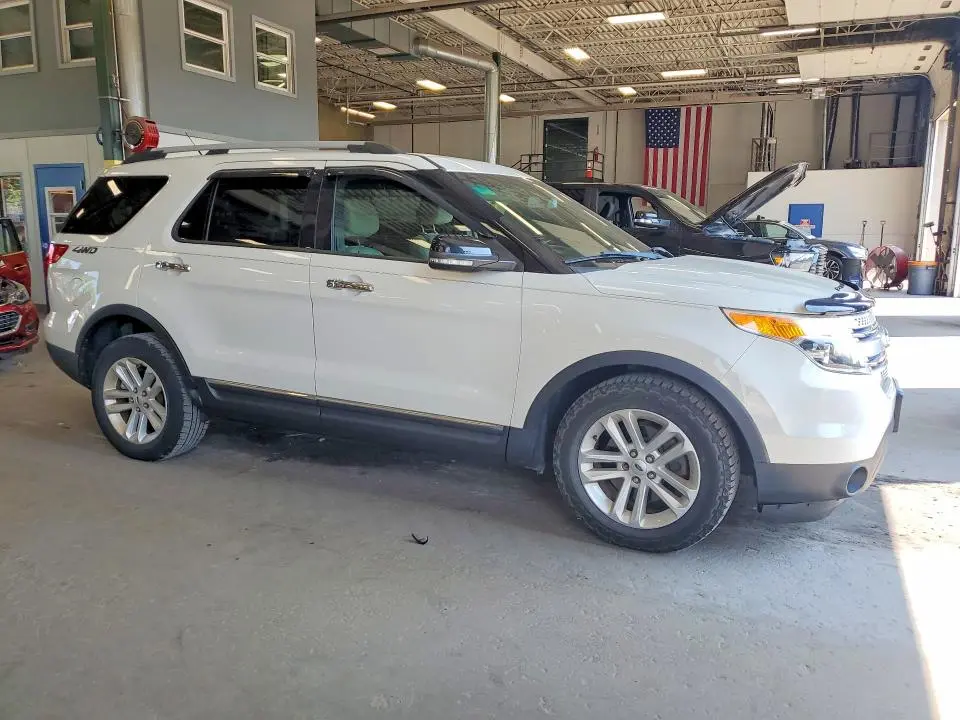 2012 FORD EXPLORER XLT  