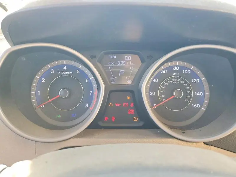 2011 HYUNDAI ELANTRA LIMITED  