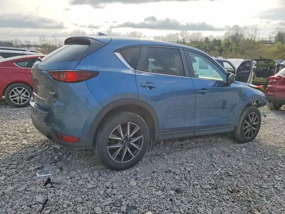 2018 MAZDA CX-5 TOURING  