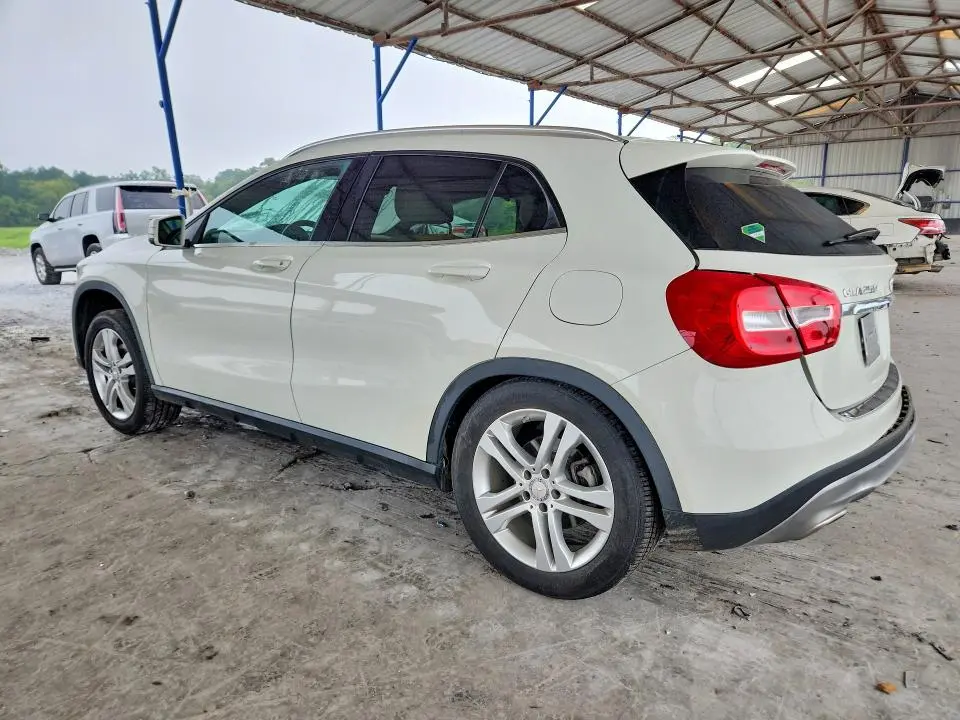2017 MERCEDES-BENZ GLA 250  