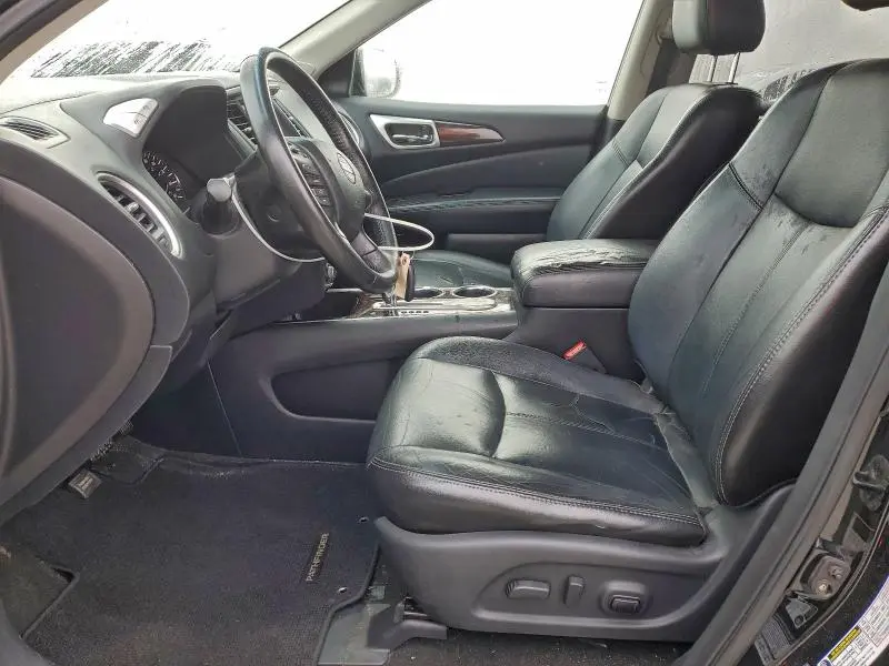 2013 NISSAN PATHFINDER S  