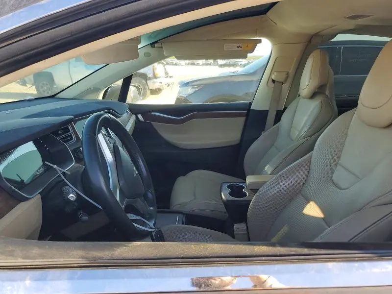 2016 TESLA MODEL X   