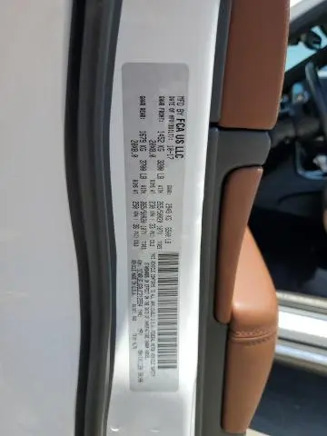 2018 JEEP GRAND CHEROKEE SUMMIT  