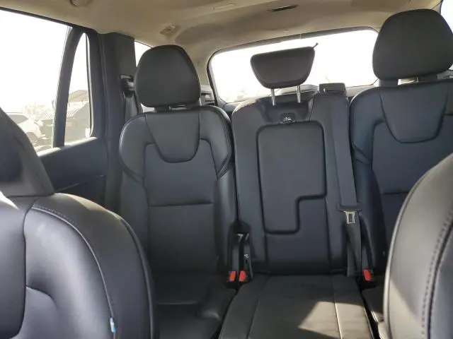 2020 VOLVO XC90 T5 MOMENTUM  