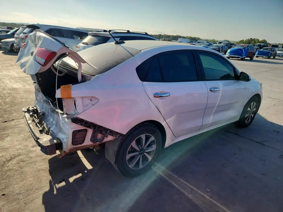 2023 KIA RIO S  