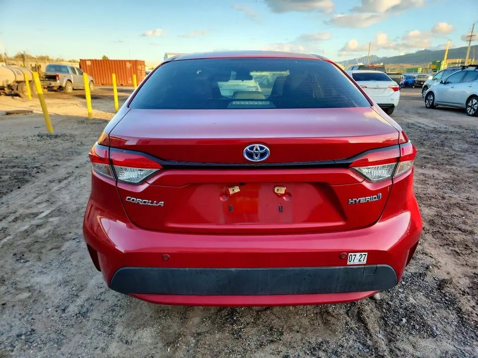 2020 TOYOTA COROLLA LE  