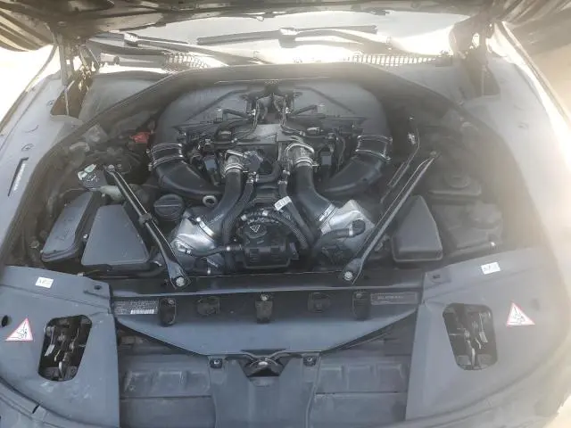 2011 BMW 750 I  