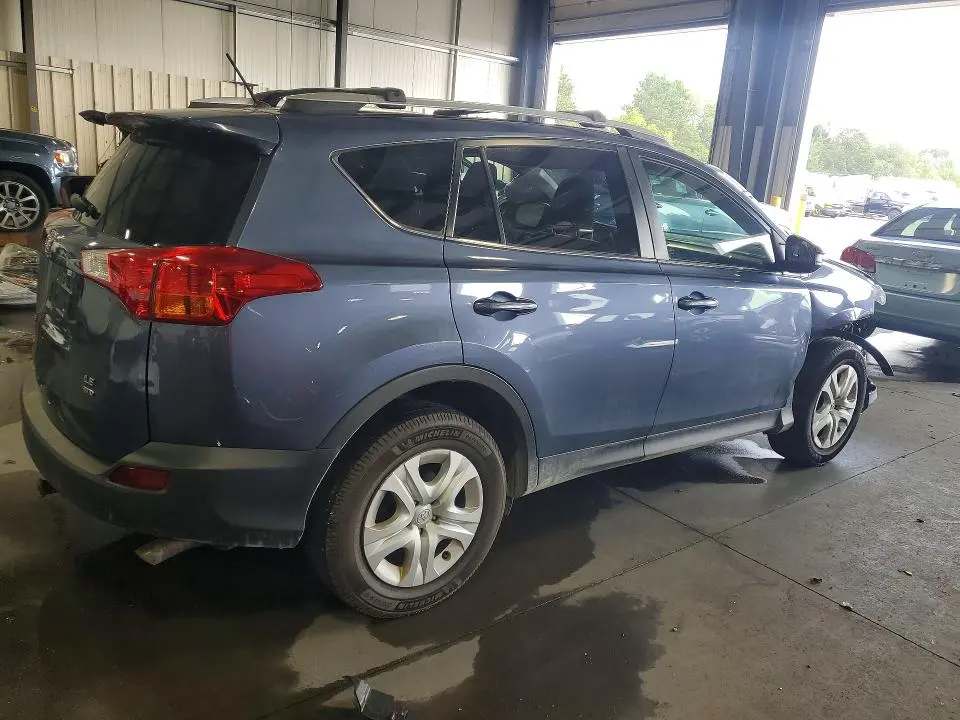 2013 TOYOTA RAV4 LE  
