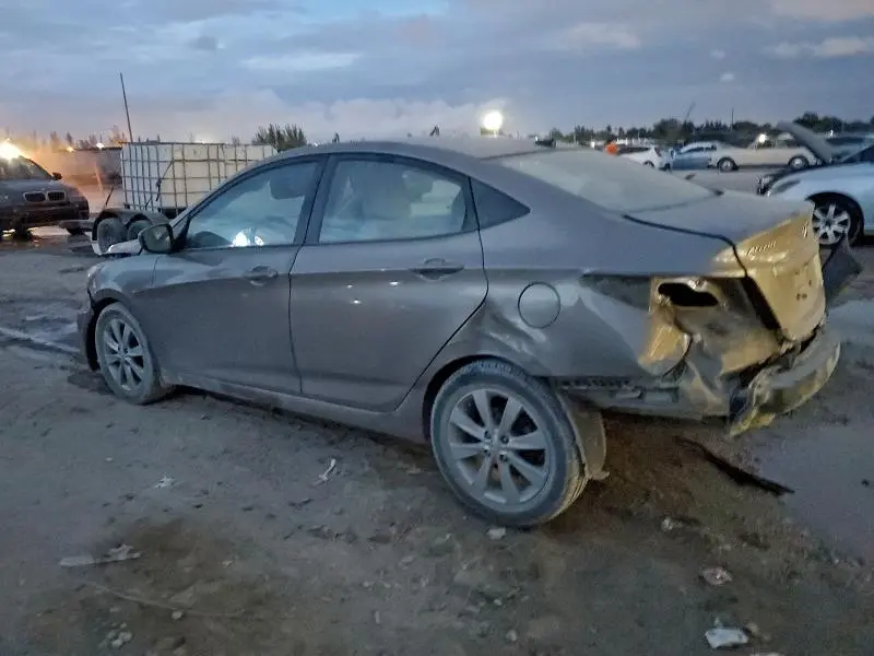 2013 HYUNDAI ACCENT GLS  