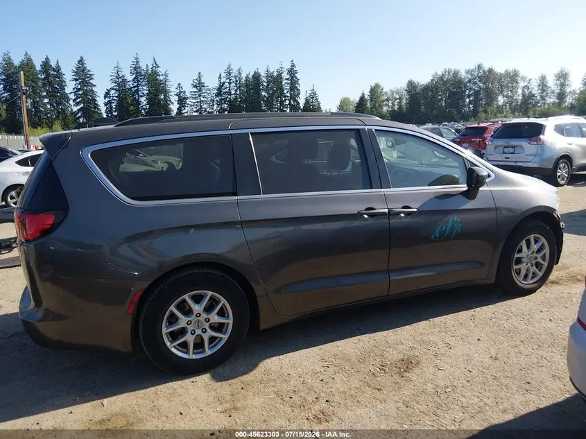 2021 CHRYSLER VOYAGER LXI
