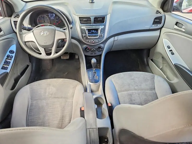 2015 HYUNDAI ACCENT GLS  