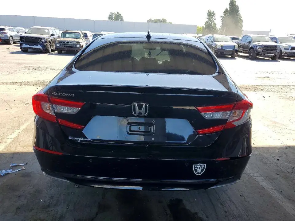 2021 HONDA ACCORD   