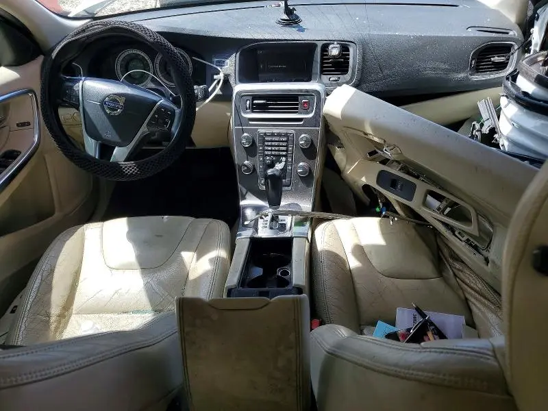 2012 VOLVO S60 T5  