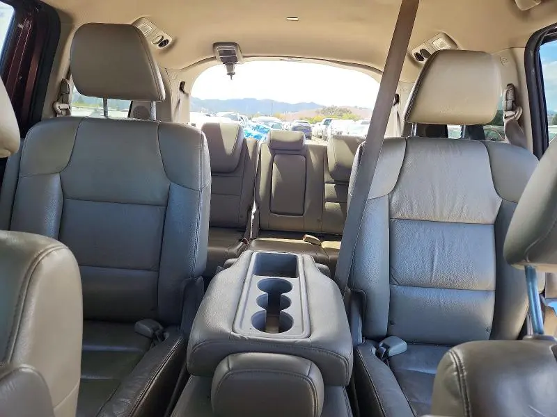 2011 HONDA ODYSSEY TOURING  