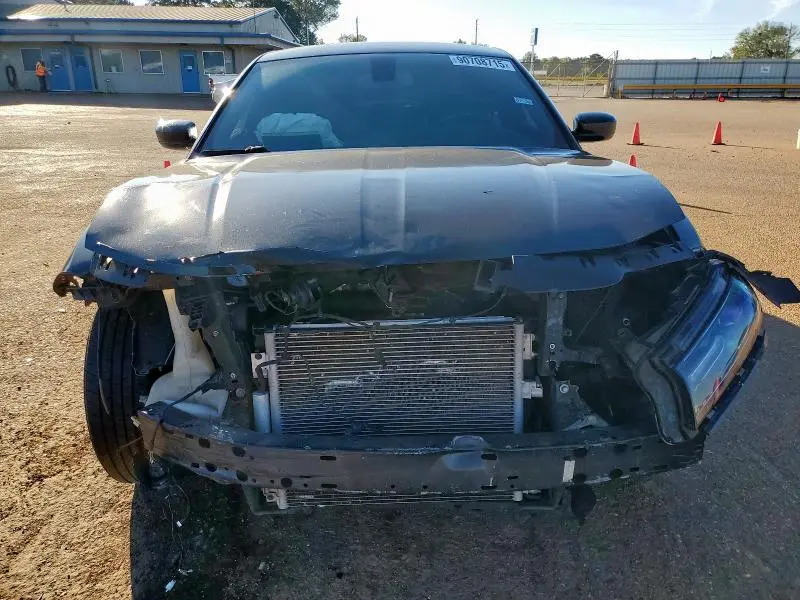2016 DODGE CHARGER SE  